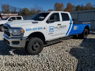 ✅ 2021 Ram 3500 Tradesman • VIN: 3C63RRGL8MG617470 • Lot: 90573015. Wystawiony na Copart z przebiegiem 154 926 mil. Bezpłatny archiwum sprzedaży aukcyjnych z USA i szczegółowy raport historii pojazdu na DreamBid. Zdjęcie 1.