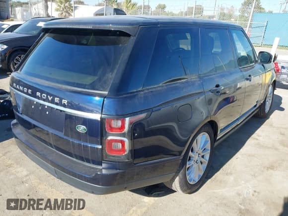 ✅ 2020 Land Rover Range Rover HSE • VIN: SALGS2RU8LA403337 • Lot: 43899901. Wystawiony na IAAI z przebiegiem 25 836 mil. Bezpłatny archiwum sprzedaży aukcyjnych z USA i szczegółowy raport historii pojazdu na DreamBid. Zdjęcie 4.
