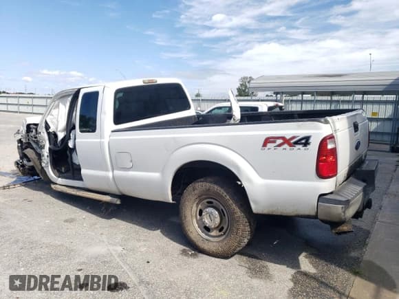 ✅ 2016 Ford F-250 XLT • VIN: 1FT7X2BT2GEB21476 • Лот: 67820354. Опубликован ранее на Copart с пробегом 368 733 миль. Бесплатный доступ к архиву аукционных продаж из США и подробный отчёт об истории автомобиля на DreamBid. Изображение 2.