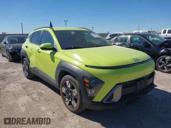 ✅ 2024 Hyundai Kona SEL • VIN: KM8HB3AB8RU067168 • Лот: 43675094. Опубликован ранее на IAAI с пробегом 44 130 миль. Бесплатный доступ к архиву аукционных продаж из США и подробный отчёт об истории автомобиля на DreamBid. Изображение 1.