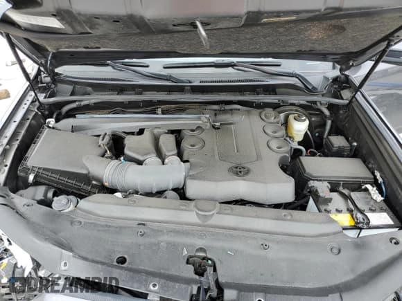 ✅ 2022 Toyota 4Runner SR5 Premium • VIN: JTEFU5JR3N5261850 • Lot: 41512063. Listed on Copart with 17,846 mi. Free auction sales archive from the USA and detailed vehicle history report at DreamBid. Image 13.