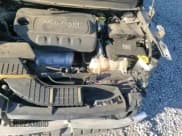 ✅ 2019 Jeep Cherokee Latitude • VIN: 1C4PJLCB0KD206277 • Лот: 89573885. Опубликован ранее на Copart с пробегом 62 276 миль. Бесплатный доступ к архиву аукционных продаж из США и подробный отчёт об истории автомобиля на DreamBid. Изображение 15.