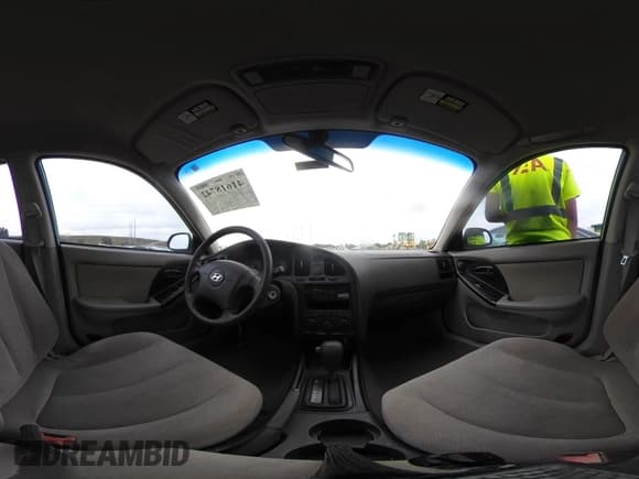 ✅ 2005 Hyundai Elantra GLS • VIN: KMHDN46D55U959846 • Lot: 41618742. Wystawiony na IAAI z przebiegiem 63 513 mil. Bezpłatny archiwum sprzedaży aukcyjnych z USA i szczegółowy raport historii pojazdu na DreamBid. Zdjęcie 18.