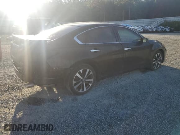 ✅ 2016 Nissan Altima S • VIN: 1N4AL3AP3GC222040 • Лот: 82205415. Опубликован ранее на Copart с пробегом 139 903 миль. Бесплатный доступ к архиву аукционных продаж из США и подробный отчёт об истории автомобиля на DreamBid. Изображение 3.