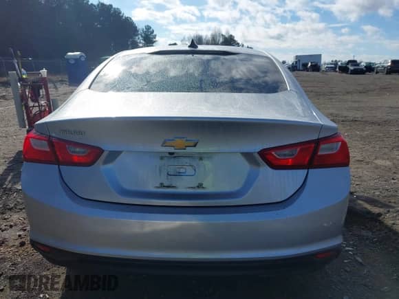 2018 Chevrolet Malibu LS z VIN 1G1ZC5ST8JF194027, wystawiony jako IAAI lot #41209623 z przebiegiem 112 940 mil mil oraz . Historia ofert i sprzedaży dostępna na DreamBid. Obrazek 16.