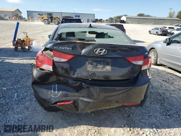 ✅ 2013 Hyundai Elantra GLS • VIN: KMHDH4AE5DU885785 • Lot: 87238345. Listed on Copart with 153,114 mi. Free auction sales archive from the USA and detailed vehicle history report at DreamBid. Image 6.