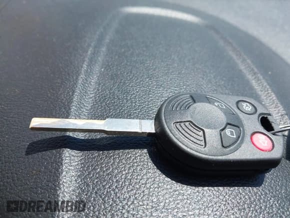 ✅ 2018 Ford Escape S • VIN: 1FMCU0F79JUA63979 • Lot: 42184819. Listed on IAAI with 125,720 mi. Free auction sales archive from the USA and detailed vehicle history report at DreamBid. Image 11.