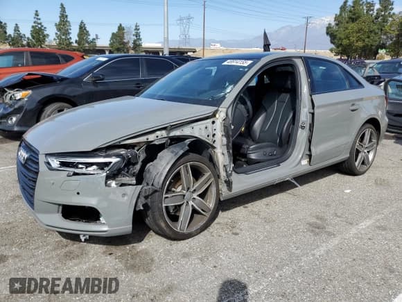 ✅ 2020 Audi A3 Premium Plus • VIN: WAUCUGFF7LA004984 • Lot: 48914155. Listed on Copart with 25,085 mi. Free auction sales archive from the USA and detailed vehicle history report at DreamBid. Image 1.