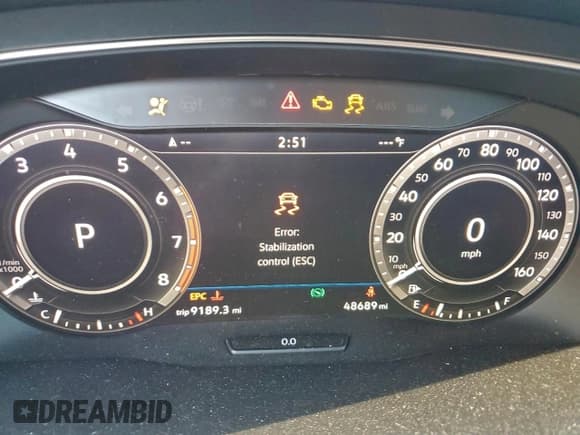 ✅ 2018 Volkswagen Tiguan SEL Premium • VIN: 3VV4B7AX6JM188376 • Лот: 93903355. Опубликован ранее на Copart с пробегом 48 689 миль. Бесплатный доступ к архиву аукционных продаж из США и подробный отчёт об истории автомобиля на DreamBid. Изображение 9.