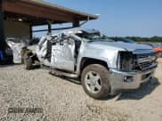 ✅ 2015 Chevrolet Silverado 2500HD LT • VIN: 1GC1KVEG0FF111137 • Lot: 59334755. Wystawiony na Copart z przebiegiem Nie podano. Bezpłatny archiwum sprzedaży aukcyjnych z USA i szczegółowy raport historii pojazdu na DreamBid. Zdjęcie 4.