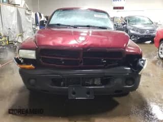 ✅ 2003 Dodge Dakota • VIN: 1D7FL16X23S110090 • Lot: 42705065. Wystawiony na Copart z przebiegiem Nie podano. Bezpłatny archiwum sprzedaży aukcyjnych z USA i szczegółowy raport historii pojazdu na DreamBid. Zdjęcie 5.