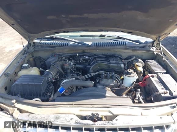 ✅ 2004 Ford Explorer XLT • VIN: 1FMZU73E14UC34007 • Lot: 42536364. Listed on IAAI with 253,005 mi. Free auction sales archive from the USA and detailed vehicle history report at DreamBid. Image 10.