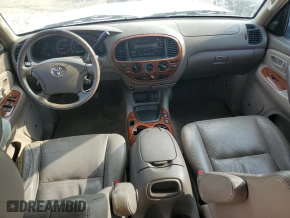 ✅ 2005 Toyota Tundra Limited • VIN: 5TBDT48195S476306 • Лот: 68291775. Опубликован ранее на Copart с пробегом 282 856 миль. Бесплатный доступ к архиву аукционных продаж из США и подробный отчёт об истории автомобиля на DreamBid. Изображение 8.