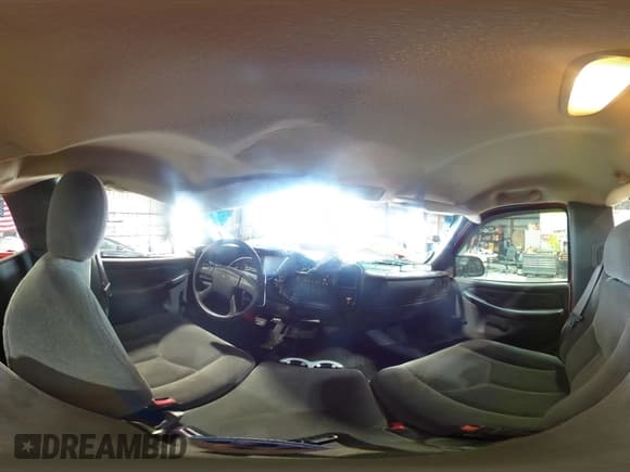 ✅ 2005 Chevrolet Silverado 2500HD Work Truck • VIN: 1GCHK24U85E248335 • Lot: 67031655. Wystawiony na Copart z przebiegiem 214 759 mil. Bezpłatny archiwum sprzedaży aukcyjnych z USA i szczegółowy raport historii pojazdu na DreamBid. Zdjęcie 15.