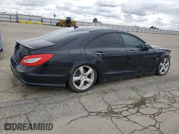 ✅ 2012 Mercedes-Benz CLS 550 • VIN: WDDLJ7DB8CA039888 • Lot: 50652995. Wystawiony na Copart z przebiegiem 167 075 mil. Bezpłatny archiwum sprzedaży aukcyjnych z USA i szczegółowy raport historii pojazdu na DreamBid. Zdjęcie 3.