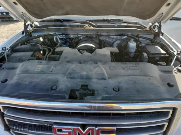 ✅ 2016 GMC Yukon XL SLT • VIN: 1GKS2GKCXGR105092 • Lot: 90333975. Listed on Copart with 177,257 mi. Free auction sales archive from the USA and detailed vehicle history report at DreamBid. Image 12.