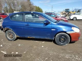 ✅ 2009 Hyundai Accent L • VIN: KMHCN35C29U132116 • Лот: 50988215. Опубликован ранее на Copart с пробегом Не указан. Бесплатный доступ к архиву аукционных продаж из США и подробный отчёт об истории автомобиля на DreamBid. Изображение 4.