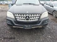 ✅ 2011 Mercedes-Benz M 350 • VIN: 4JGBB8GB6BA723725 • Лот: 42639893. Опубликован ранее на IAAI с пробегом 213 863 миль. Бесплатный доступ к архиву аукционных продаж из США и подробный отчёт об истории автомобиля на DreamBid. Изображение 6.