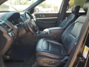 ✅ 2017 Ford Explorer XLT • VIN: 1FM5K8D82HGA91317 • Lot: 56111155. Wystawiony na Copart z przebiegiem 113 231 mil. Bezpłatny archiwum sprzedaży aukcyjnych z USA i szczegółowy raport historii pojazdu na DreamBid. Zdjęcie 7.