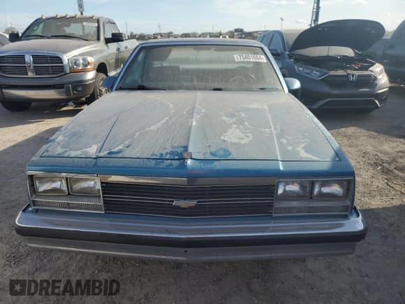 ✅ 1987 Chevrolet El Camino • VIN: 3GCCW80Z9HS905561 • Лот: 75401604. Опубликован ранее на Copart с пробегом 32 958 миль. Бесплатный доступ к архиву аукционных продаж из США и подробный отчёт об истории автомобиля на DreamBid. Изображение 5.