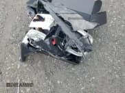 ✅ 2017 Volkswagen Golf R • VIN: WVWWF7AU9HW167498 • Лот: 80808495. Опубликован ранее на Copart с пробегом 79 141 миль. Бесплатный доступ к архиву аукционных продаж из США и подробный отчёт об истории автомобиля на DreamBid. Изображение 12.