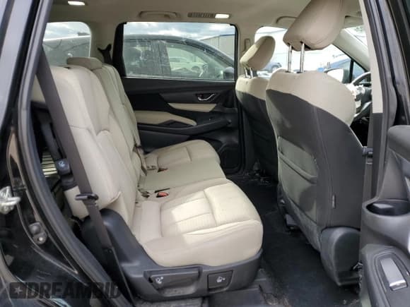 ✅ 2019 Subaru Ascent Premium • VIN: 4S4WMABD8K3460086 • Lot: 92934065. Listed on Copart with 80,204 mi. Free auction sales archive from the USA and detailed vehicle history report at DreamBid. Image 11.