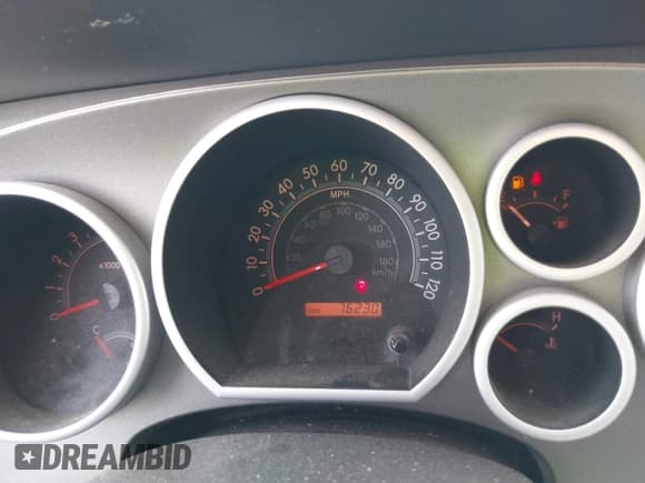 ✅ 2016 Toyota Sequoia SR5 • VIN: 5TDBY5G13GS147580 • Лот: 43249009. Опубликован ранее на IAAI с пробегом 76 230 миль. Бесплатный доступ к архиву аукционных продаж из США и подробный отчёт об истории автомобиля на DreamBid. Изображение 7.