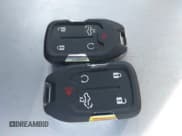 ✅ 2019 GMC Sierra 1500 SLT • VIN: 1GTU9DED8KZ175458 • Lot: 43456572. Listed on IAAI with 151,391 mi. Free auction sales archive from the USA and detailed vehicle history report at DreamBid. Image 11.