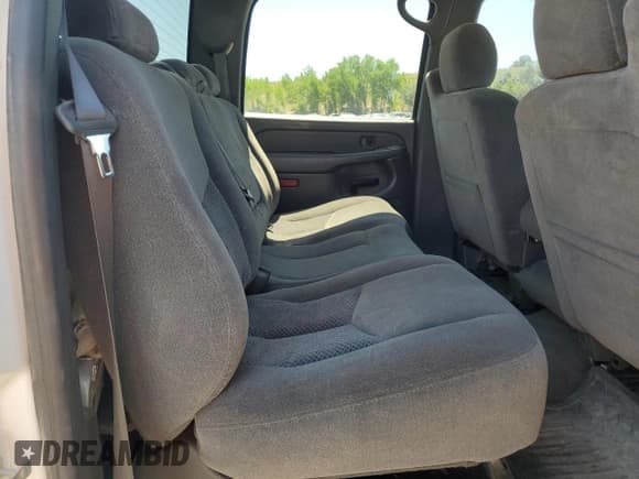 ✅ 2007 Chevrolet Silverado 2500HD LT3 • VIN: 1GCHK23D27F189037 • Lot: 63225345. Listed on Copart with 111,704 mi. Free auction sales archive from the USA and detailed vehicle history report at DreamBid. Image 10.