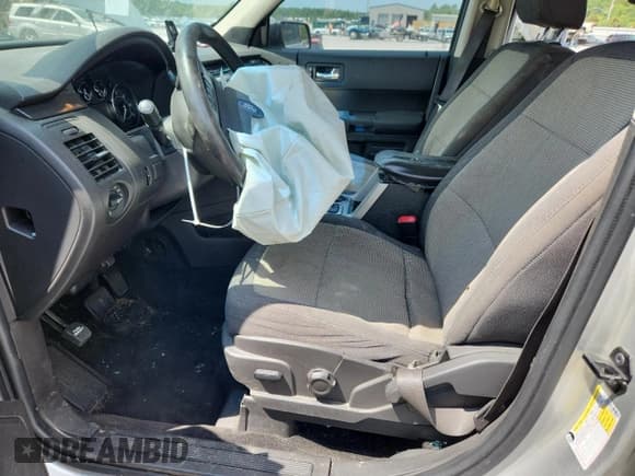 ✅ 2009 Ford Flex SE • VIN: 2FMDK51C49BA25508 • Lot: 66683735. Listed on Copart with 221,419 mi. Free auction sales archive from the USA and detailed vehicle history report at DreamBid. Image 7.