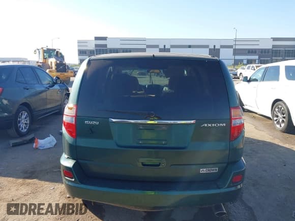 ✅ 2002 Isuzu Axiom • VIN: 4S2CE58X124604511 • Lot: 43443038. Wystawiony na IAAI z przebiegiem 67 623 mil. Bezpłatny archiwum sprzedaży aukcyjnych z USA i szczegółowy raport historii pojazdu na DreamBid. Zdjęcie 16.