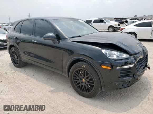 ✅ 2017 Porsche Cayenne • VIN: WP1AA2A23HKA85783 • Lot: 57701125. Listed on Copart with 116,273 mi. Free auction sales archive from the USA and detailed vehicle history report at DreamBid. Image 4.
