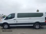 ✅ 2017 Ford Transit XL • VIN: 1FBZX2ZM5HKA56430 • Lot: 43011063. Wystawiony na IAAI z przebiegiem 146 319 mil. Bezpłatny archiwum sprzedaży aukcyjnych z USA i szczegółowy raport historii pojazdu na DreamBid. Zdjęcie 14.