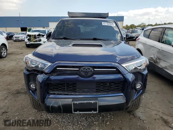 ✅ 2021 Toyota 4Runner Venture • VIN: JTEHU5JR7M5956906 • Лот: 81102835. Опубликован ранее на Copart с пробегом 56 732 миль. Бесплатный доступ к архиву аукционных продаж из США и подробный отчёт об истории автомобиля на DreamBid. Изображение 5.
