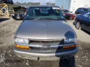 ✅ 2001 Chevrolet S-10 LS • VIN: 1GCCS19571K141956 • Лот: 87008824. Опубликован ранее на Copart с пробегом 110 035 миль. Бесплатный доступ к архиву аукционных продаж из США и подробный отчёт об истории автомобиля на DreamBid. Изображение 5.