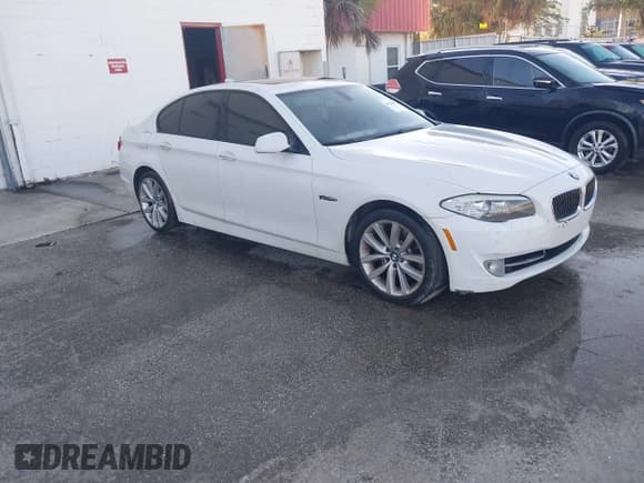 ✅ 2012 BMW 5 Series 535i • VIN: WBAFR7C50CC817064 • Lot: 43426693. Listed on IAAI with 178,958 mi. Free auction sales archive from the USA and detailed vehicle history report at DreamBid. Image 1.