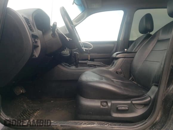 ✅ 2007 Ford Escape Limited • VIN: 1FMCU041X7KB91022 • Lot: 69187625. Listed on Copart with 247,619 mi. Free auction sales archive from the USA and detailed vehicle history report at DreamBid. Image 7.