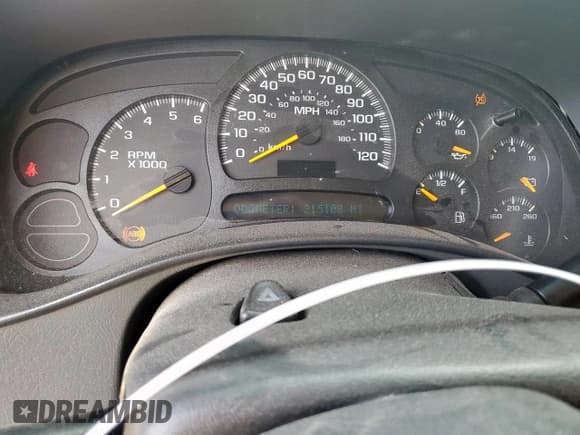 ✅ 2004 Chevrolet Tahoe LT • VIN: 1GNEC13Z44R308049 • Lot: 85307235. Listed on Copart with 215,108 mi. Free auction sales archive from the USA and detailed vehicle history report at DreamBid. Image 9.