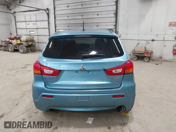 ✅ 2012 Mitsubishi Outlander SE • VIN: JA4AR4AU5CZ009905 • Lot: 43625927. Wystawiony na IAAI z przebiegiem 122 310 mil. Bezpłatny archiwum sprzedaży aukcyjnych z USA i szczegółowy raport historii pojazdu na DreamBid. Zdjęcie 16.