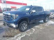 ✅ 2022 GMC Sierra 1500 SLT • VIN: 1GTUUDED9NZ613973 • Лот: 41336272. Опубликован ранее на IAAI с пробегом 57 564 миль. Бесплатный доступ к архиву аукционных продаж из США и подробный отчёт об истории автомобиля на DreamBid. Изображение 2.