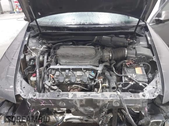 ✅ 2010 Acura RL • VIN: JH4KB2F58AC002689 • Лот: 41291344. Опубликован ранее на IAAI с пробегом 103 273 миль. Бесплатный доступ к архиву аукционных продаж из США и подробный отчёт об истории автомобиля на DreamBid. Изображение 10.