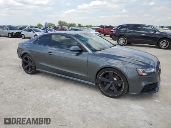 ✅ 2015 Audi RS 5 • VIN: WUAC6AFR9FA900294 • Lot: 47674394. Listed on Copart with 89,264 mi. Free auction sales archive from the USA and detailed vehicle history report at DreamBid. Image 4.