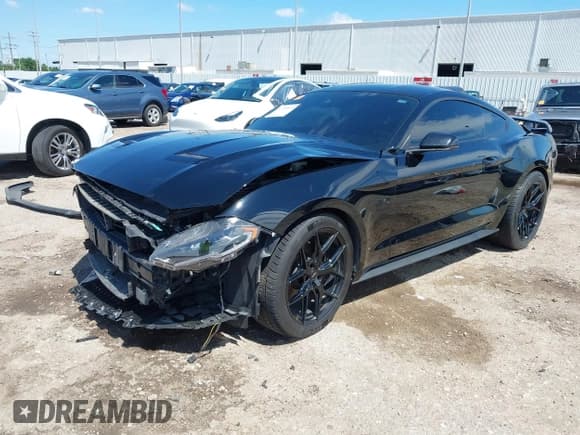✅ 2022 Ford Mustang GT • VIN: 1FA6P8CFXN5122711 • Lot: 42224835. Listed on IAAI with 40,636 mi. Free auction sales archive from the USA and detailed vehicle history report at DreamBid. Image 18.