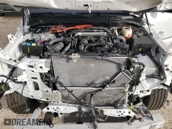 ✅ 2023 Toyota Sequoia SR5 • VIN: 7SVAAABA8PX010425 • Lot: 37033014. Wystawiony na Copart z przebiegiem 9 960 mil. Bezpłatny archiwum sprzedaży aukcyjnych z USA i szczegółowy raport historii pojazdu na DreamBid. Zdjęcie 11.