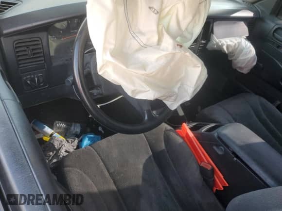 2003 Dodge Dakota with VIN 1D7GG16X73S359140, listed as a Copart auction lot 72383124 with Not provided miles and Salvage title. Bid and sale history available at DreamBid. Image 8.