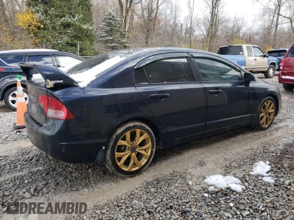 ✅ 2008 Honda Civic EX • VIN: 1HGFA16888L108839 • Lot: 85913775. Listed on Copart with 235,176 mi. Free auction sales archive from the USA and detailed vehicle history report at DreamBid. Image 3.