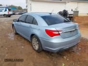 ✅ 2014 Chrysler 200 LX • VIN: 1C3CCBAB4EN143189 • Lot: 43635991. Listed on IAAI with 164,598 mi. Free auction sales archive from the USA and detailed vehicle history report at DreamBid. Image 3.