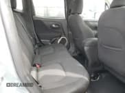 ✅ 2017 Jeep Renegade Latitude • VIN: ZACCJABB0HPF37648 • Лот: 70269605. Опубликован ранее на Copart с пробегом 146 075 миль. Бесплатный доступ к архиву аукционных продаж из США и подробный отчёт об истории автомобиля на DreamBid. Изображение 11.