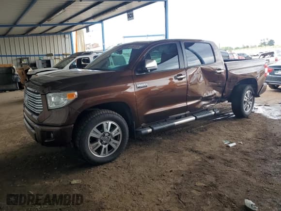 ✅ 2017 Toyota Tundra Platinum • VIN: 5TFAW5F11HX651690 • Lot: 69562075. Listed on Copart with 67,829 mi. Free auction sales archive from the USA and detailed vehicle history report at DreamBid. Image 1.