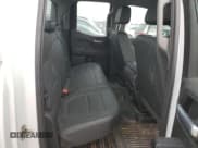 ✅ 2019 Chevrolet Silverado 1500 Work Truck • VIN: 1GCRYAEF3KZ397527 • Lot: 74936094. Wystawiony na Copart z przebiegiem 112 249 mil. Bezpłatny archiwum sprzedaży aukcyjnych z USA i szczegółowy raport historii pojazdu na DreamBid. Zdjęcie 10.